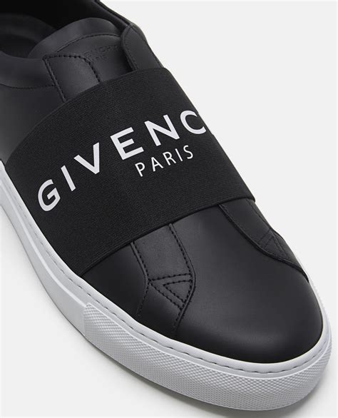 Givenchy sneakers for Men .